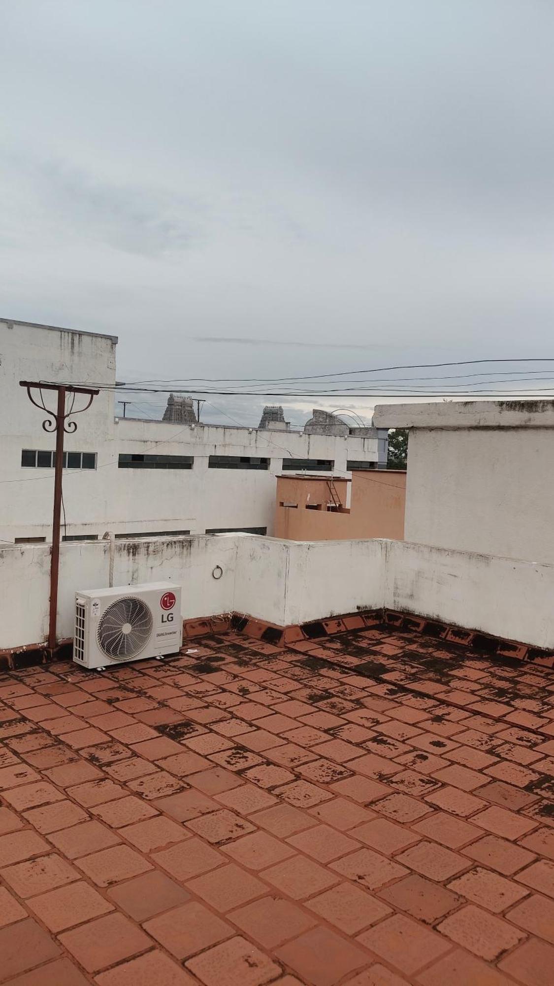 Dheeksha Homestay Tiruvannāmalai Extérieur photo